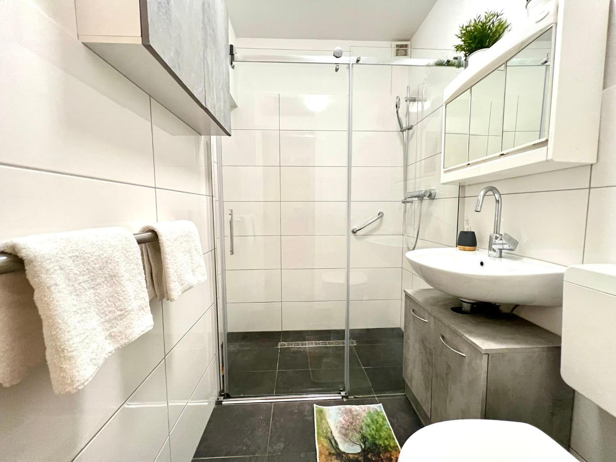 Comfy Apartment Mit Garten In Koeln Εξωτερικό φωτογραφία